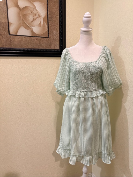 Meet Me in Santorini Dresses & Skirts - Meet Me In Santorini Smocked Gingham Mini Dress with lining in Mint size L NWT